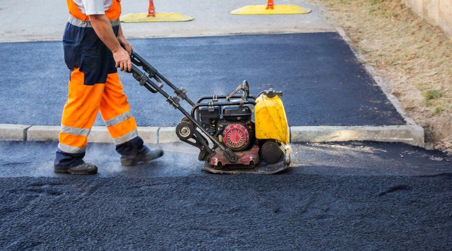 Professional gutter cleaning in New Castle, PA